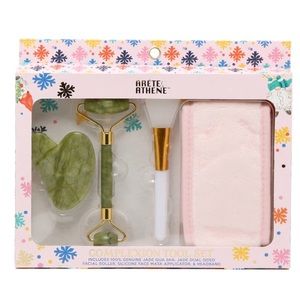 New 4 Item Spa Kit w/ Gua Sha & Jade Roller